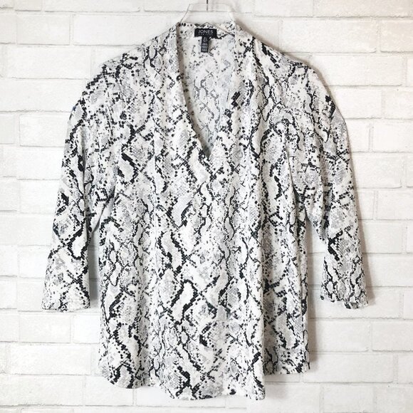Jones New York Black & White Snake Print 3/4 Sleeve V-Neck Blouse Women's Size L - Picture 1 of 4